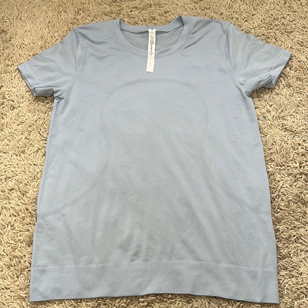 Lululemon Swiftly Tech Short Sleeve